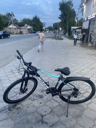 велосипеды стелс бишкек: Городской велосипед, Другой бренд, Рама M (156 - 178 см), Другой материал, Другая страна, Б/у