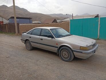 мото электронной: Mazda 626: 1990 г., 2 л, Механика, Бензин, Седан