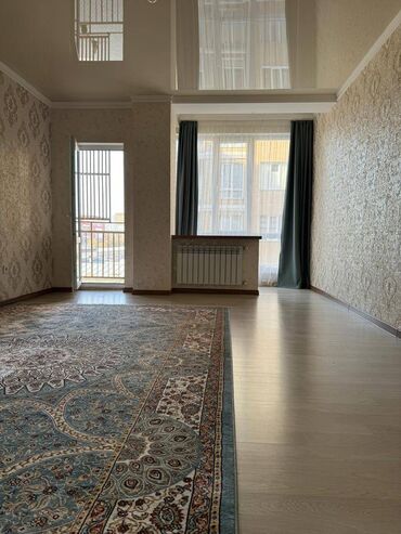 срочно продаётся 1 комнатная квартира в районе ошского рынка по улице кенсуйская: 1 бөлмө, 49 кв. м, Элитка, 5 кабат, Евроремонт