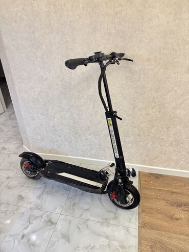 hx9 scooter: RKS - RNY, 500 sm3, 2024 il, 50 km