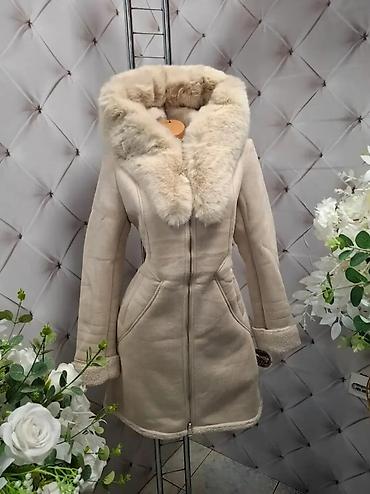 Zimske jakne: Ženska zimska jakna/kaput sa krznom - Elegantna silueta do iznad — 6