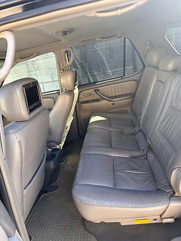 тлк 80: Аренда внедорожника Toyota Sequoia V8 4WD - Полноразмерный — 7