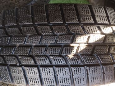 Шины: Шины 215 / 60 / R 17, Зима, Б/у, Комплект, Легковые, Япония, GoodYear