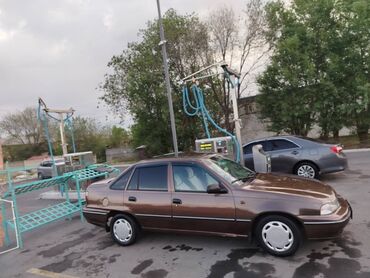 5 ступка: Daewoo Nexia: 2003 г., 1.5 л, Механика, Бензин, Седан