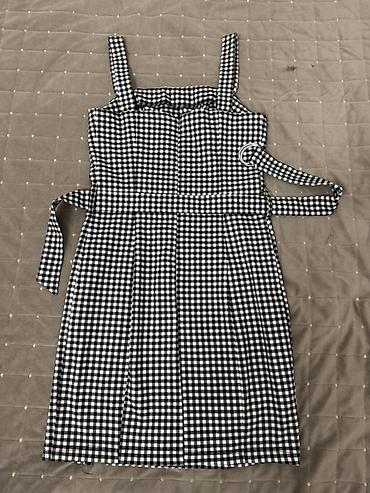 Платья: Qara-ağ xallı (gingham) naxışlı don - Model: kvadrat dekolteli, qalın — 2