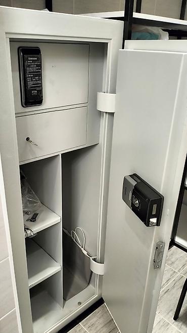 Долгосрочная аренда квартир: 3 комнаты, Агентство недвижимости, Без подселения, С мебелью полностью — 16