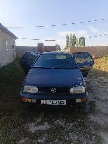 Volkswagen: Volkswagen Golf: 1996 г., 1.6 л, Кол менен иштөөчү, Бензин, Хетчбек — 4