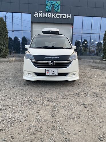 Honda: Honda Stepwgn: 2005 г., 2 л, Автомат, Бензин, Минивэн — 1