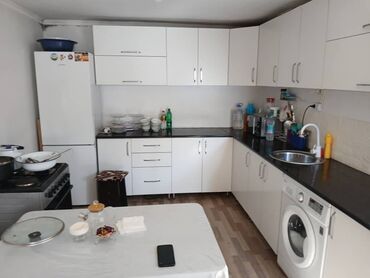 дом на день рождения: Дом, 35 м², 3 комнаты, Агентство недвижимости, Старый ремонт