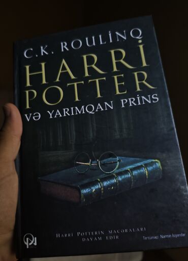 harry potter və fəlsəfə daşı pdf yüklə: "Harri Potter və Yarımqan Prins".Kitab yaxşı vəzyətdədir
