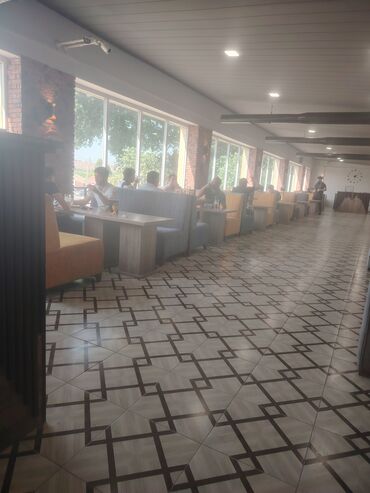restoranda elanlari 2023: Aşpaz tələb olunur, Pizza ustası, İstənilən yaş, 3-5 illik təcrübə