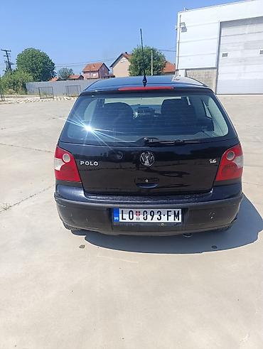 punjac za akumulator cena: Volkswagen Polo 1.4,plin trovratni hatchback, crna boja. Ključne — 3
