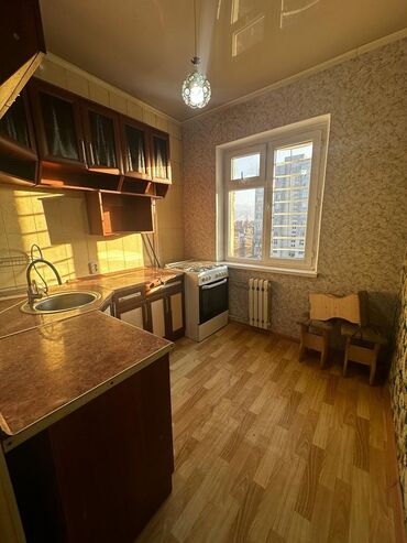 Продажа квартир: 3 комнаты, 62 м², 105 серия, 5 этаж, Старый ремонт