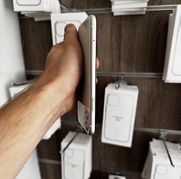 iphoni 11: IPhone 11, 128 GB, Ağ, Zəmanət, Simsiz şarj, Face ID — 3