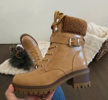 steve madden stikle sa masnom: Čizme, Claudia Donatelli, 38