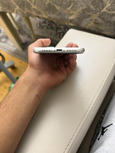 ayfon ekrani: IPhone 11, 64 GB — 5