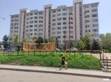 продаю 1 комнатный квартиру: 1 бөлмө, 42 кв. м, Элитка, 1 кабат, Косметикалык ремонт