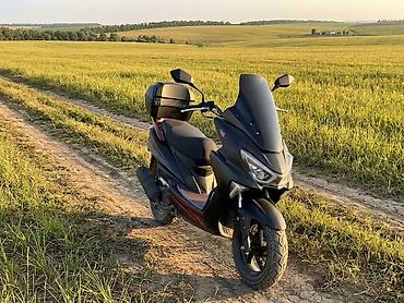 70 сом: Макси-скутер 150 куб. см, Бензин, Колдонулган — 1