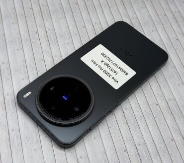 аренда телефона: Vivo X200 Pro mini, Б/у, 512 ГБ, цвет - Черный, 2 SIM