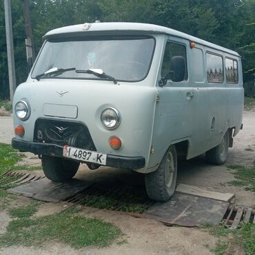 авто электрические: УАЗ 452 Buhanka: 2003 г., 2.4 л, Механика, Бензин, Внедорожник