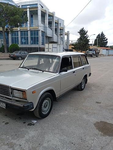 VAZ (LADA): (Unvan Merdekan )VAZ 2104 universal - Kuzov: 5 qapılı universal — 4