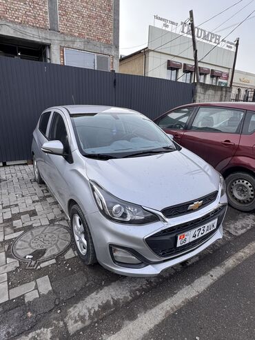 Chevrolet: Chevrolet Spark: 2019 г., 1 л, Автомат, Бензин, Хэтчбэк — 2