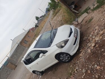 рассрочка авто без первоначального взноса: Honda Fit: 2002 г., 1.3 л, Вариатор, Бензин, Хэтчбэк
