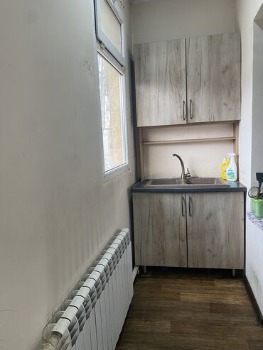 Продажа квартир: 4 комнаты, 87 м², Индивидуалка, 1 этаж, Старый ремонт — 9