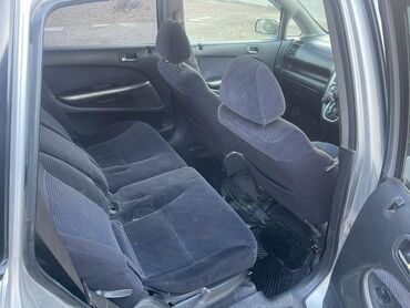 Honda: Honda Stream: 2001 г., 1.7 л, Автомат, Бензин, Минивэн — 8