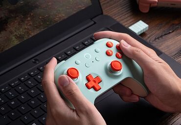 Telefon üçün gamepadlar, triggerlər: 8BitDo Ultimate 2C (üç ay işlənmişi) YALNIZ Windows & Android üçün