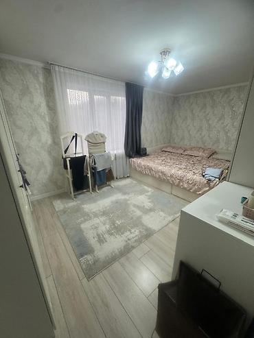 Үйлөр: 6 бөлмө жана андан көп, 180 м², 4 соток, Бишкек, Жумушчу Шаарча Менчик ээси — 9