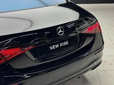 значки на мерседес: Mercedes-Benz S-Class: 2022 г., Гибрид, Седан — 3