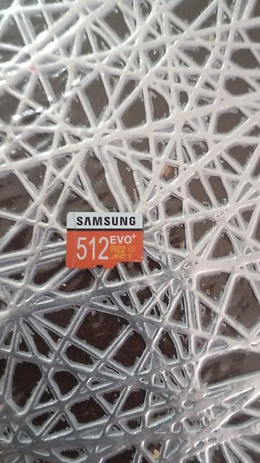 iphone x black: Qutu məzmunu: 1 ədəd Samsung EVO+ 512 GB microSDXC kart. 30-35 manat — 1
