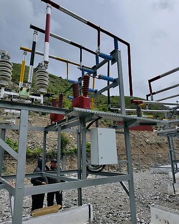 Силовые трансформаторы: Масляный силовой трансформатор с радиаторными панелями охлаждения — 35