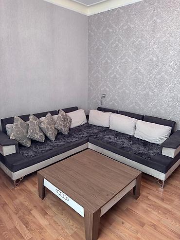 Kunc divan satilir// embawood istehsalidir. Qiymet 300 manat. Kurek