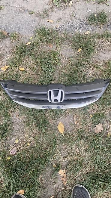 Решетка радиатора Honda Odyssey с эмблемой H - Оригинальная передняя