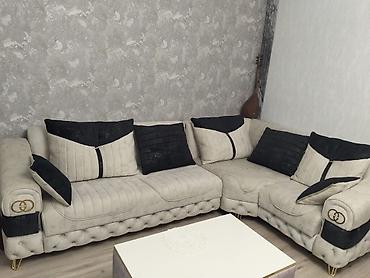 divan restoran: Künc divan 700 azn Yeni kimidi, 1 aydı alınıb. Açılır, bazasıda var — 1