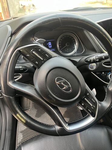 Hyundai: Hyundai Sonata: 2019 г., 2 л, Автомат, Газ, Седан — 10