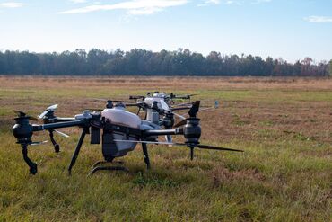 дроны с камерами: Агродрон DJI agras t40 DJI, DJI AGRAS сельскохозяйственный дрон, дрон