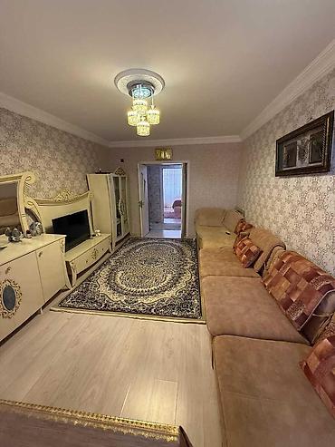 sabuncu bazarı: Bakı, Bakıxanov qəs., 3 otaqlı, Köhnə tikili, 90 kv. m — 1