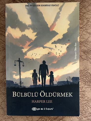 qönçə kitabı: Hər bir kitab 6 AZN-dir.
Yeni vəziyyətdədir