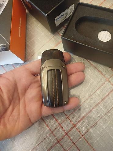 biser od ravanice: Neka elektronska cigara.Ima unutar neka tecnost al ko zna od kad je — 9