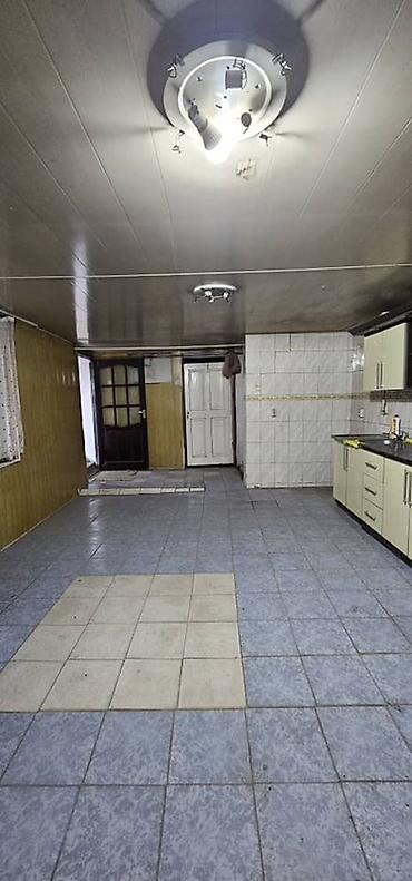 Продажа коттеджей и домов: 6 комнат и более, 410 м², 6 соток, Бишкек, Собственник — 17