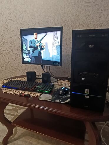 Monitorlar: Yeni yığılmış oyun kompyuteri (kasiblarin dosdu).Barter yoxdur kredit