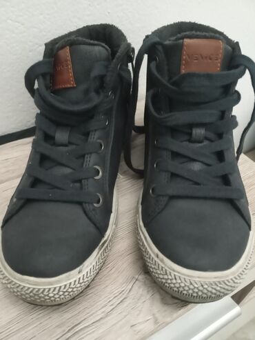 obuca za ples: Boots, Vans, Size - 35