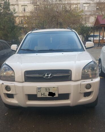 Hyundai: Hyundai Tucson: 0.2 l | 2008 il Krossover — 1