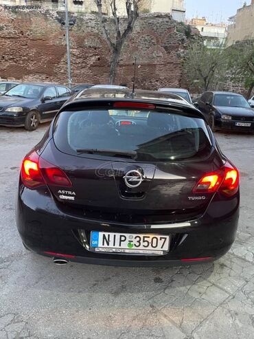 Opel Corsa: 1.4 l. | 2011 έ. | 129684 km. Χάτσμπακ