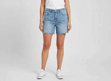 dżinsy ze ściągaczem na dole: Shorts for women, size XL