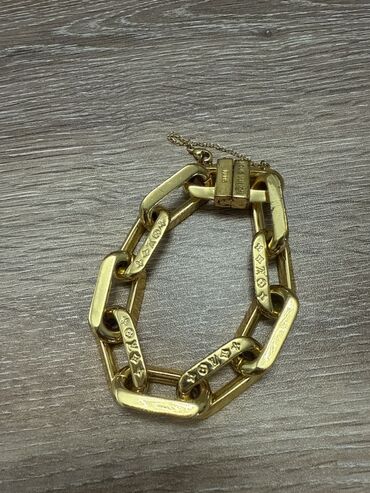 tek qaş üzüklər: Qızılı rəngdə LV zəncir qolbaq - Kütləvi, düzbucaqlı halqalardan