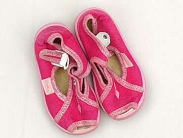 buty z c a: Капці 20, Б/в на lalafo.pl buty z c a: Капці 20, Б/в